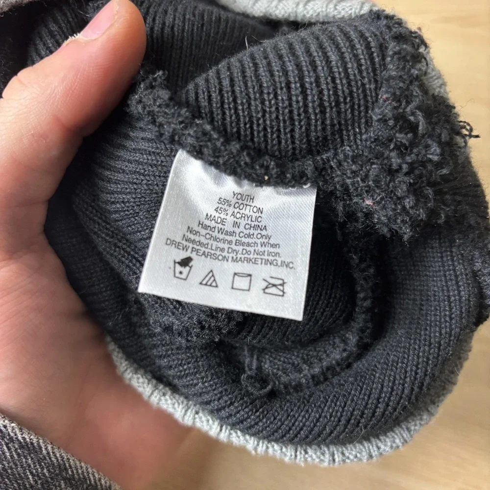Dragon Hat Beanie Fitted Black Red Gray Embroidered‎ Flames Knit Youth Winter